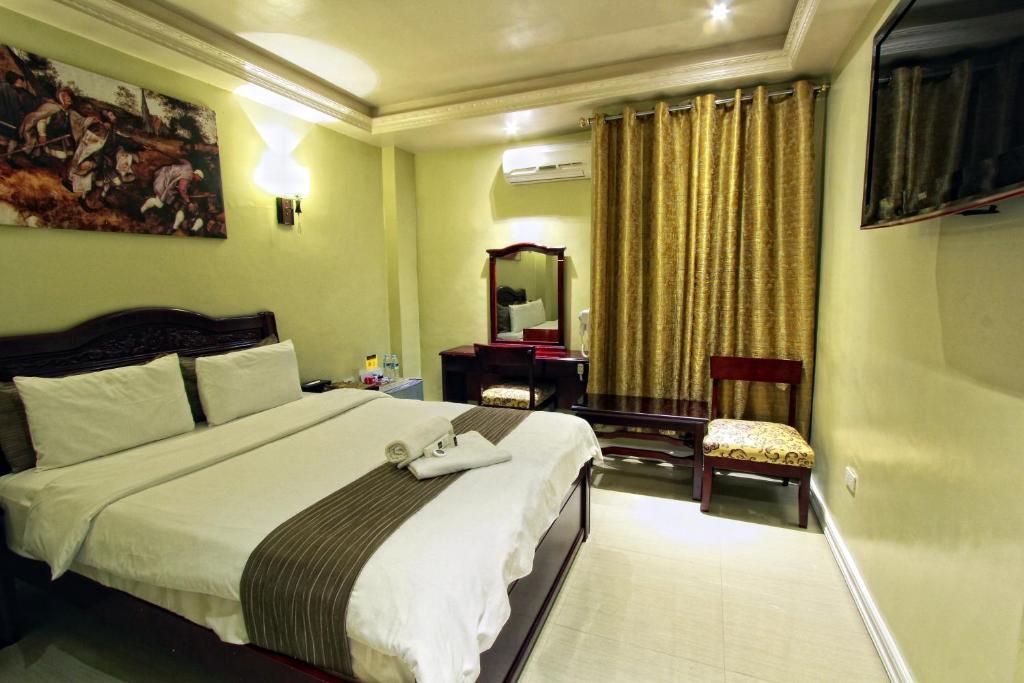 Clark Imperial Hotel Angeles Kamer foto